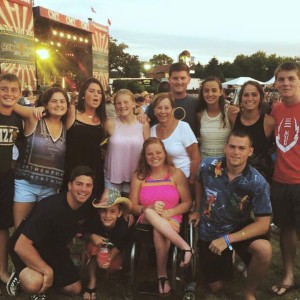 The Callahan Clan at Country Thunder 